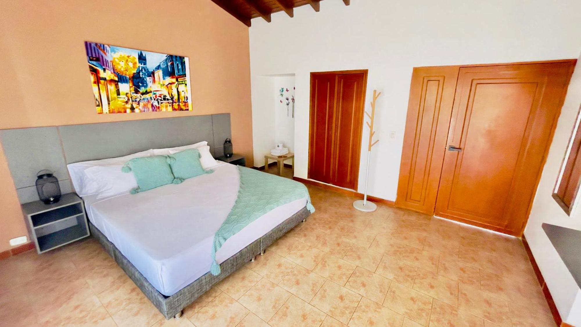 Hotel Loto Del Viento Cartago Esterno foto