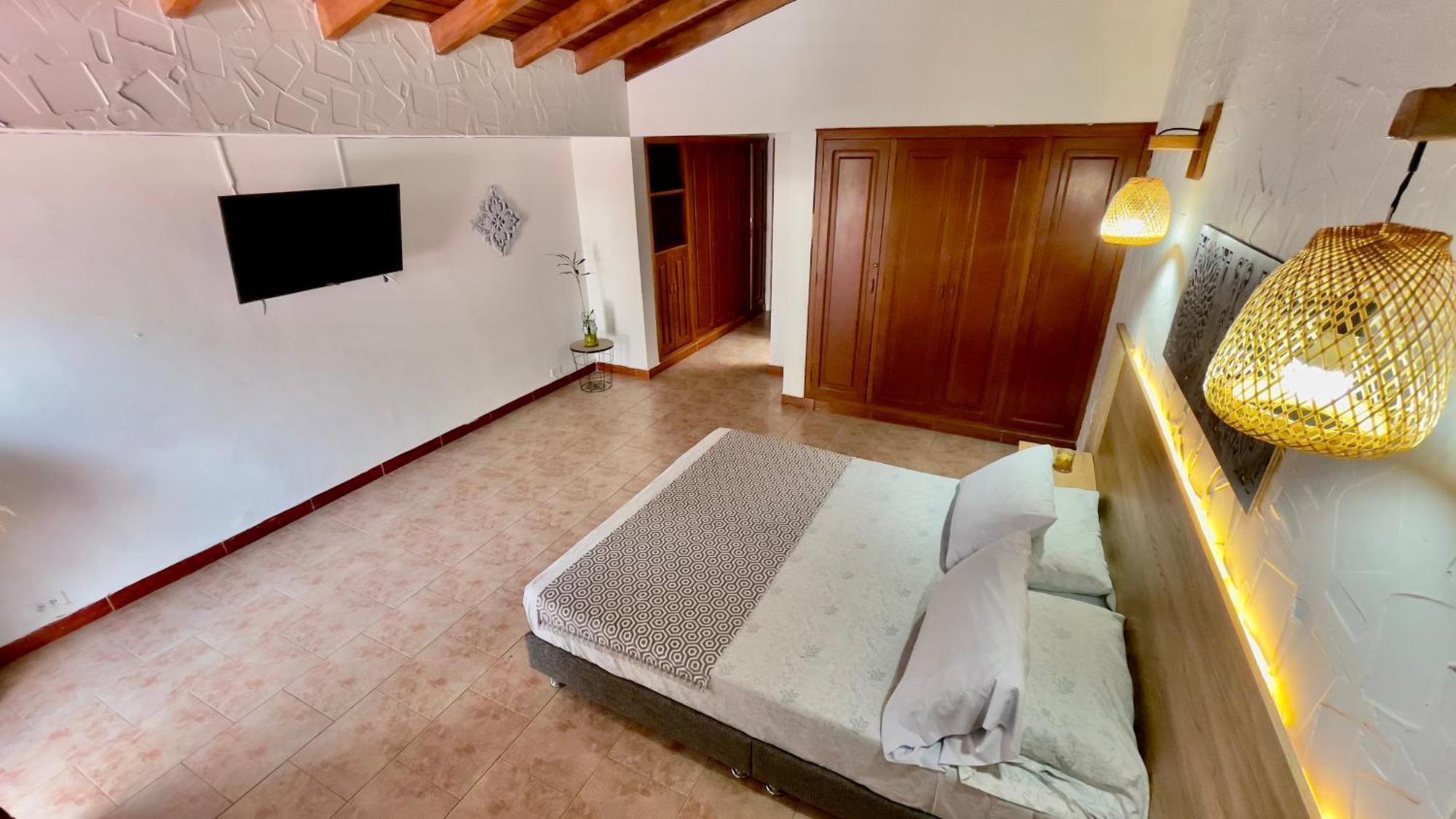 Hotel Loto Del Viento Cartago Esterno foto